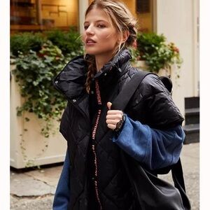 Free People Chill out packable puffer poncho scarf NWOT